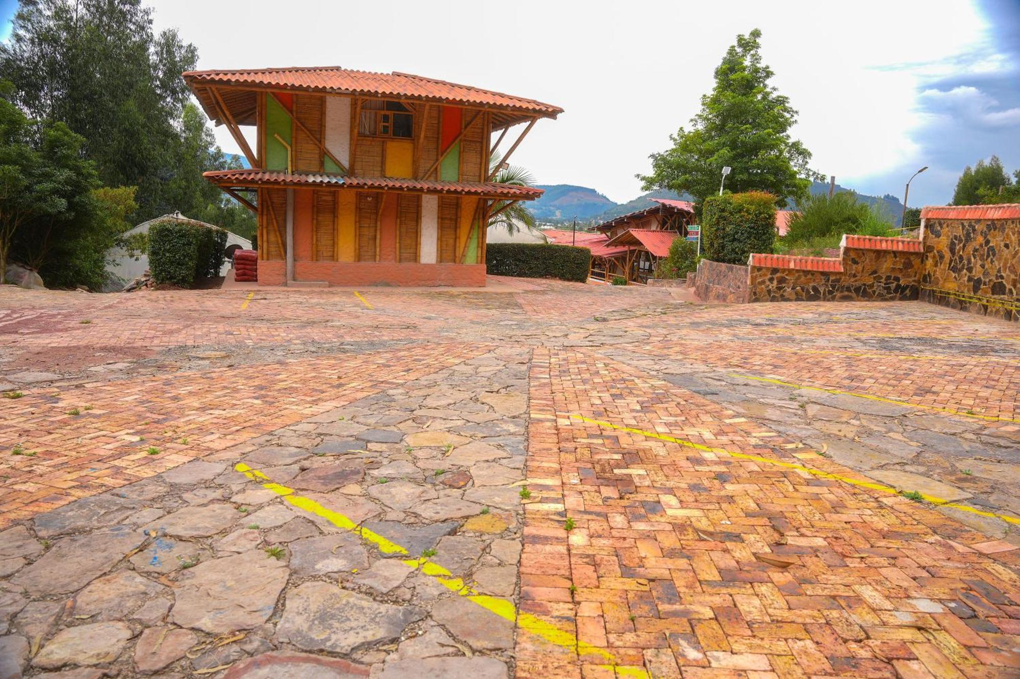 Hotel Campestre Inaoska Ecospa Нобса Экстерьер фото