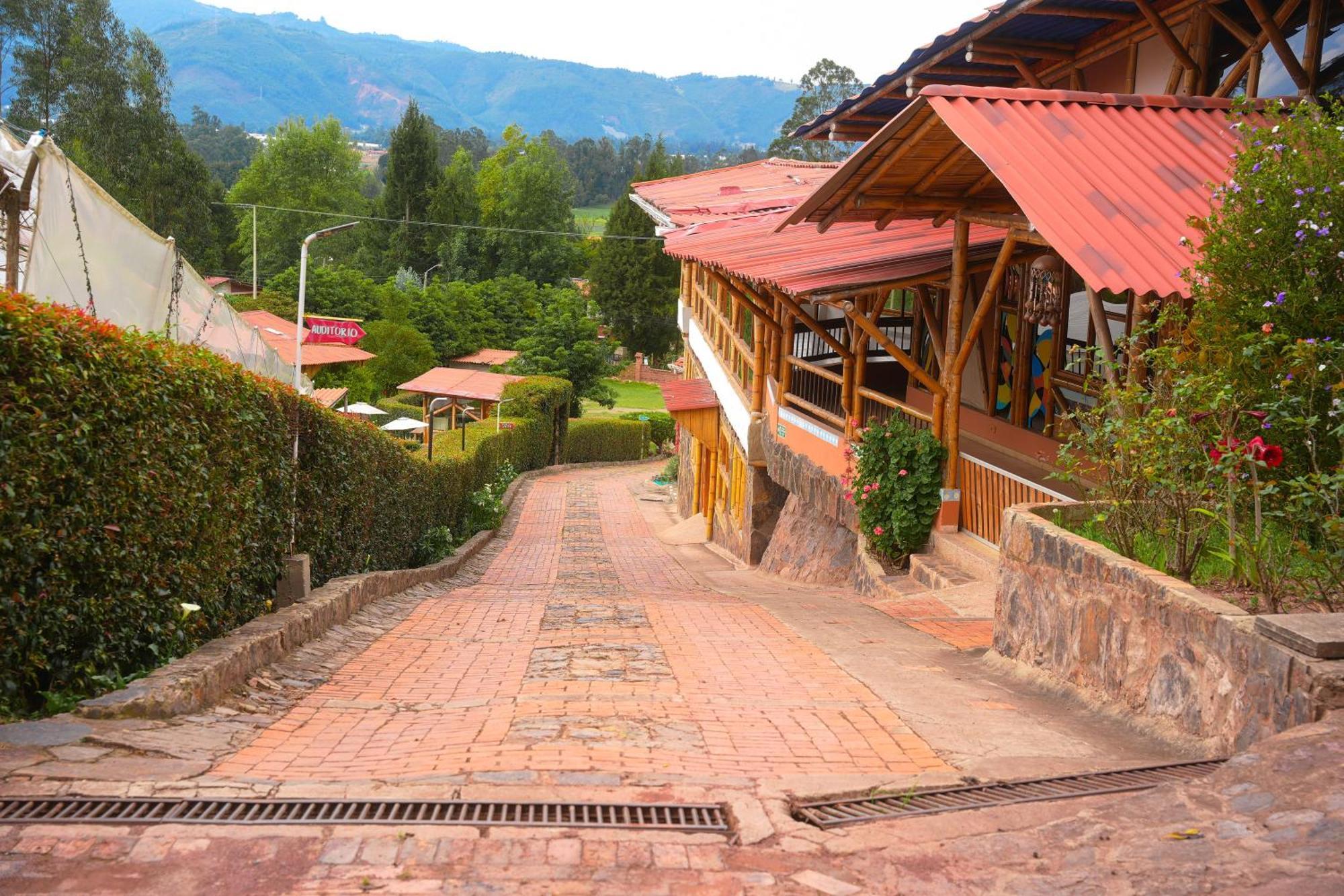 Hotel Campestre Inaoska Ecospa Нобса Экстерьер фото